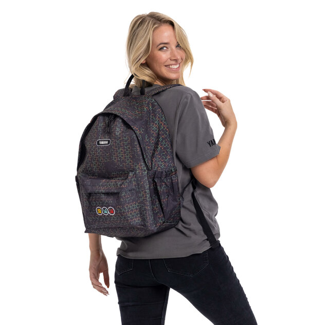 T25-ML002-B0-00-25-LUG-SC-backpack-Studio-002-