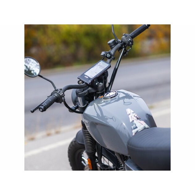 4356-4_moto-bundle-lt-universal-case-spc-