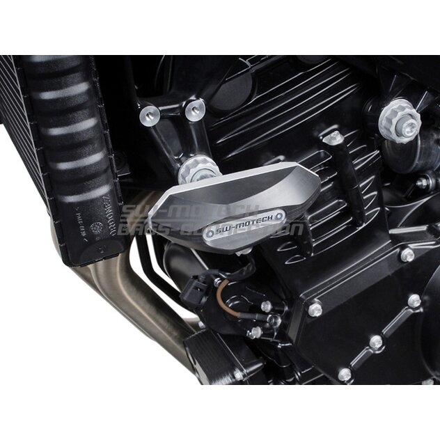 stp_07_590_10500__b_BMW_F_800_R__09-14__