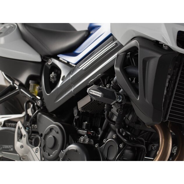 stp_07_590_10700__b_1__BMW_F_800_R__15-__-52797_ESHOP_0