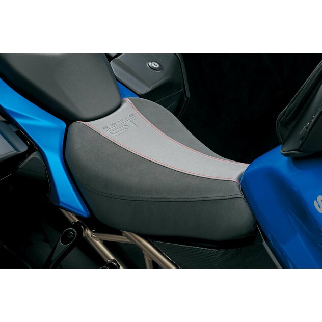 GSXS1000GT_M2_ColourSeat-36435_ESHOP_0