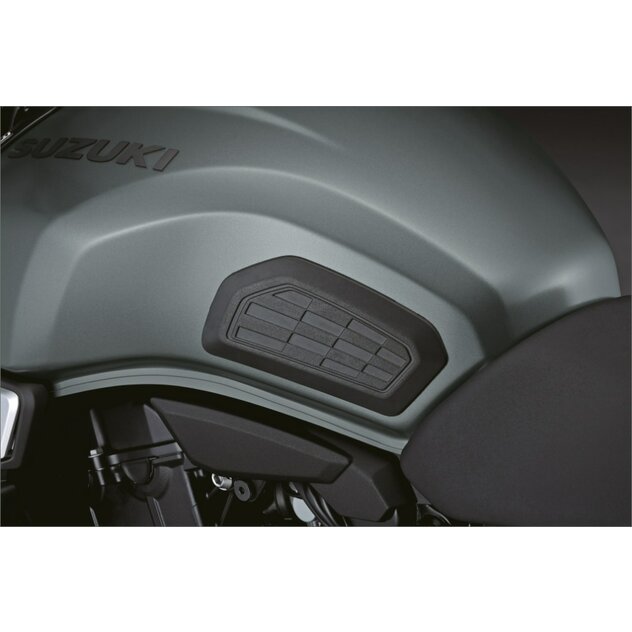 GSX800TRQM6_Tank_Side_Protection-small.original-