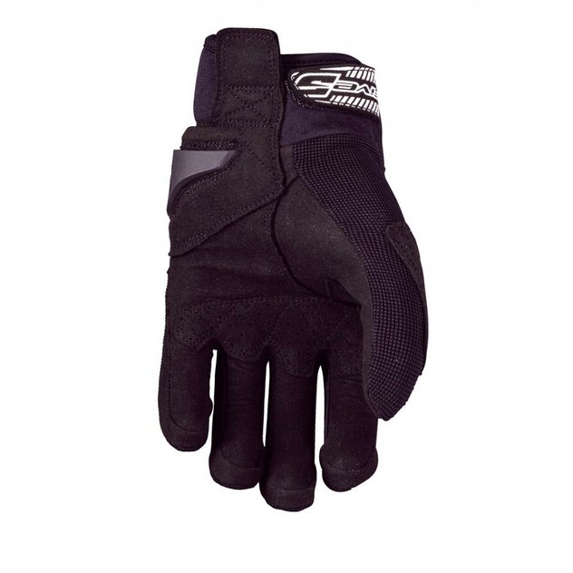 rs3_kid_black_white_2-