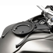 GIVI PODKOVA NA NÁDRŽ BMW BF15