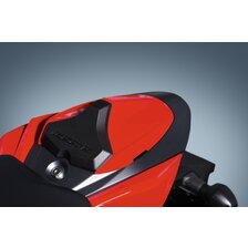SUZUKI KRYT ZADNEJ SEDAČKY GSX-S 750 (17-) YVZ