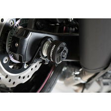 SW MOTECH PADACÍ PROTEKTOR NA ZADNÚ OSKU GSX-S 750 (17-19)