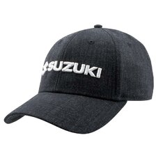 SUZUKI TMAVOMODRÁ ŠILTOVKA S LOGOM A NÁPISOM SUZUKI