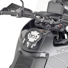 GIVI PODKOVA NA NÁDRŽ HUSQVARNA NORDEN 901 (22-25) BF68
