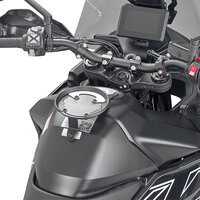 GIVI PODKOVA NA NÁDRŽ KTM 890 SMT (23-24) BF80