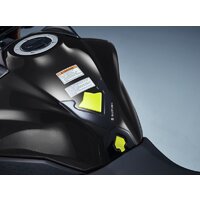 SUZUKI TANKPAD ČIERNA/ ŽLTÁ GSX-S 750 (17-)