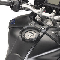 GIVI PODKOVA NA NÁDRŽ YAMAHA BF23